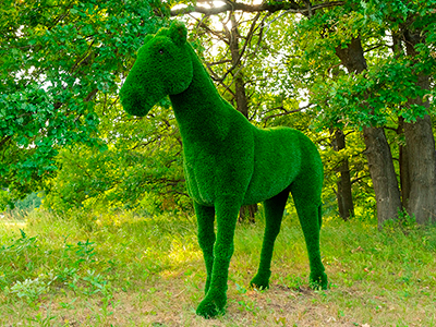 Топиари лошадь Рено - газон Deluxe